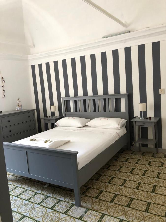 Diano San Pietro Casa Relax, Un Uliveto Sul Mare.ヴィラ エクステリア 写真